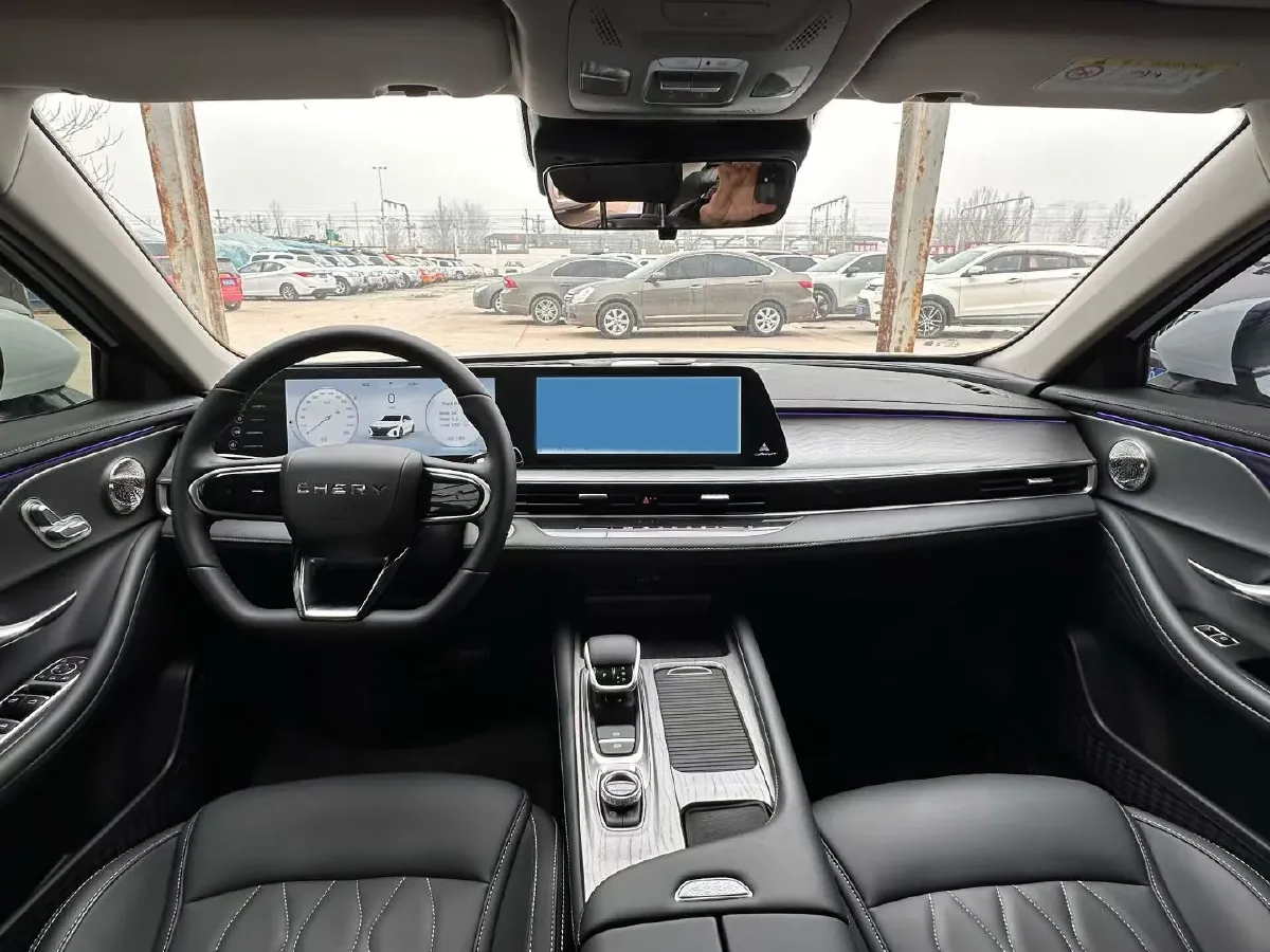 2024 Chery Arrizo 8 1.6T 197HP L4 7DCT,autocango,china used car exporter,china ev exporter,chinese used car exporter,chinese used ev exporter