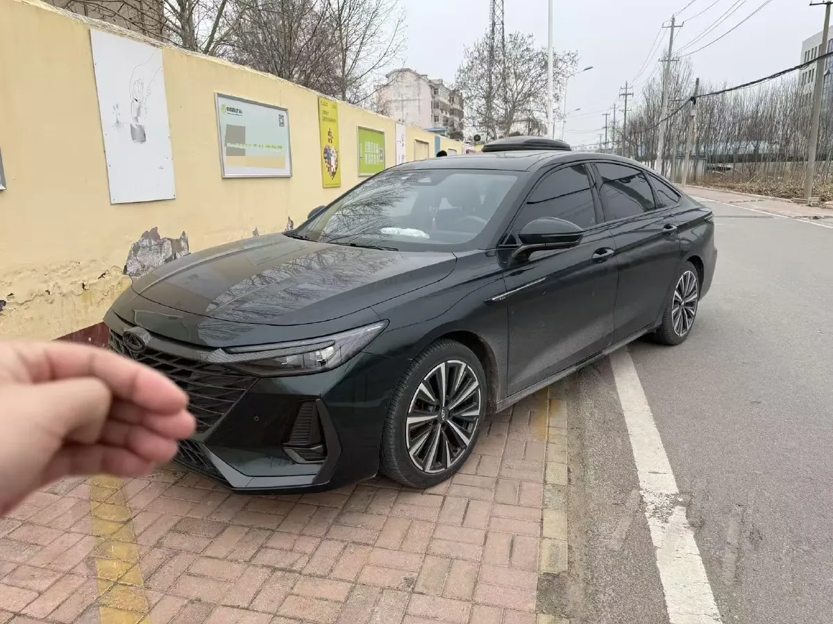 2023 Chery Arrizo 8 2.0T 254HP L4 7DCT,autocango,china used car exporter,china ev exporter,chinese used car exporter,chinese used ev exporter