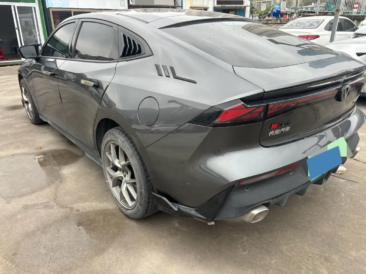 2023 ChangAn UNI-V iDD 1.5T 170HP L4 6TCT PHEV 18.4KWH,autocango,china used car exporter,china ev exporter,chinese used car exporter,chinese used ev exporter