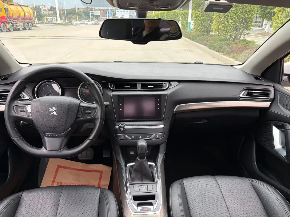2016 Peugeot 408 1.6T 167HP L4 6AT,autocango,china used car exporter,china ev exporter,chinese used car exporter,chinese used ev exporter