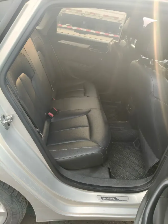 2017 Roewe i6 1.0T 125HP L3 2AT PHEV,autocango,china used car exporter,china ev exporter,chinese used car exporter,chinese used ev exporter