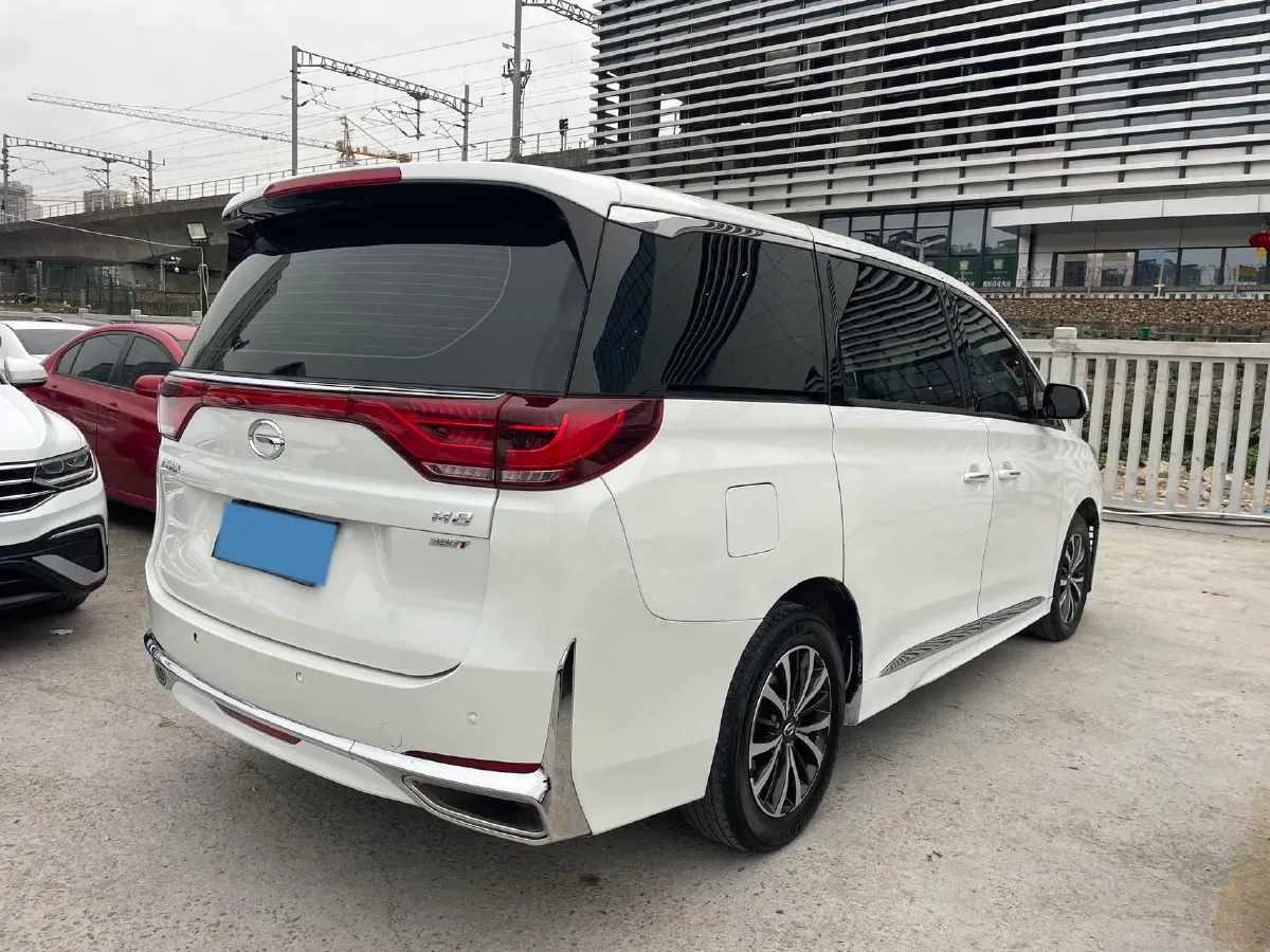 2021 GAC Trumpchi M8 2.0T 252HP L4 8AT,autocango,china used car exporter,china ev exporter,chinese used car exporter,chinese used ev exporter