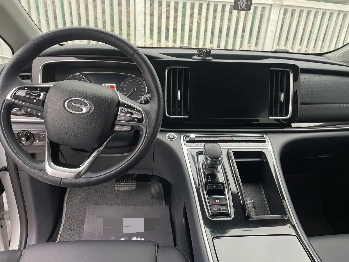 2021 GAC Trumpchi M8 2.0T 252HP L4 8AT,autocango,china used car exporter,china ev exporter,chinese used car exporter,chinese used ev exporter