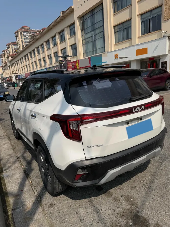 2023 Kia Seltos 1.5L 115HP L4 CVT,autocango,china used car exporter,china ev exporter,chinese used car exporter,chinese used ev exporter