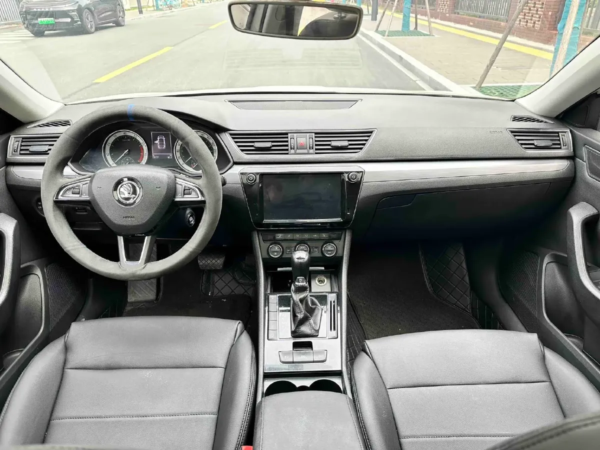 2018 Nissan Terra 2.5L 184HP L4 7AT,autocango,china used car exporter,china ev exporter,chinese used car exporter,chinese used ev exporter