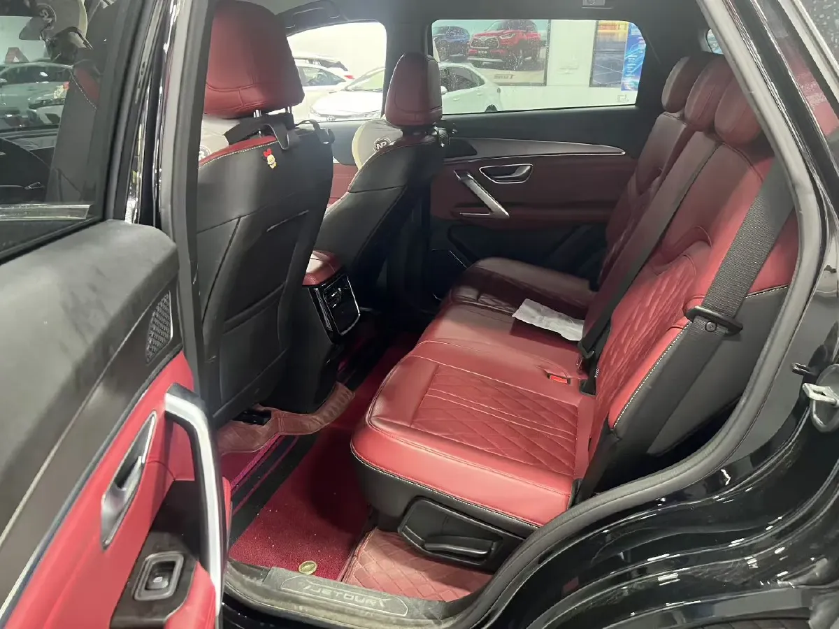 2024 Jetour X70 Plus 1.5T 156HP L4 6DCT,autocango,china used car exporter,china ev exporter,chinese used car exporter,chinese used ev exporter