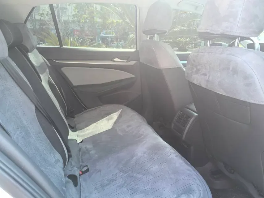 2026 Volkswagen Golf 1.5T 160HP L4 7DCT,autocango,china used car exporter,china ev exporter,chinese used car exporter,chinese used ev exporter