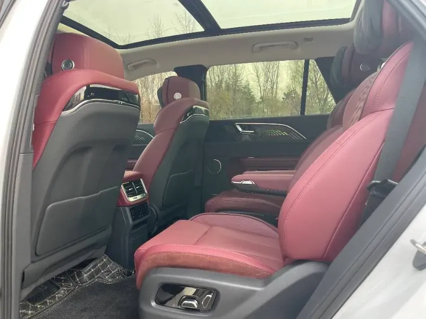 2022 HongQi E-HS9 BEV 120KWH,autocango,china used car exporter,china ev exporter,chinese used car exporter,chinese used ev exporter