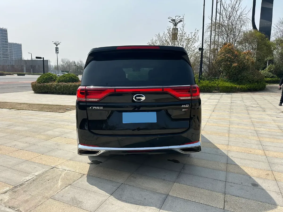 2021 GAC Trumpchi M8 2.0T 252HP L4 8AT,autocango,china used car exporter,china ev exporter,chinese used car exporter,chinese used ev exporter