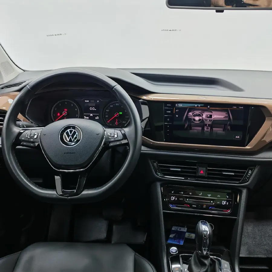 2021 Volkswagen Tharu 1.4T 150HP L4 7DCT,autocango,china used car exporter,china ev exporter,chinese used car exporter,chinese used ev exporter