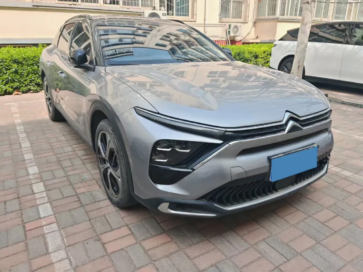 2022 Citroen C5 X 1.6T 175HP L4 8AT,autocango,china used car exporter,china ev exporter,chinese used car exporter,chinese used ev exporter