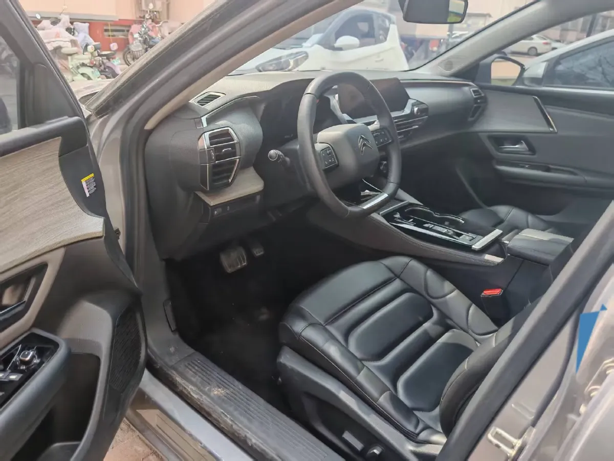 2022 Citroen C5 X 1.6T 175HP L4 8AT,autocango,china used car exporter,china ev exporter,chinese used car exporter,chinese used ev exporter