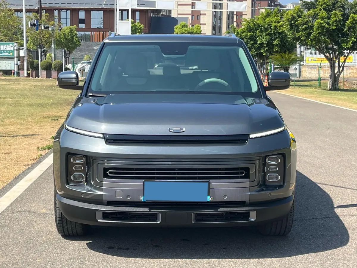 2020 Geely ICON 1.5T 177HP L3 7DCT,autocango,china used car exporter,china ev exporter,chinese used car exporter,chinese used ev exporter