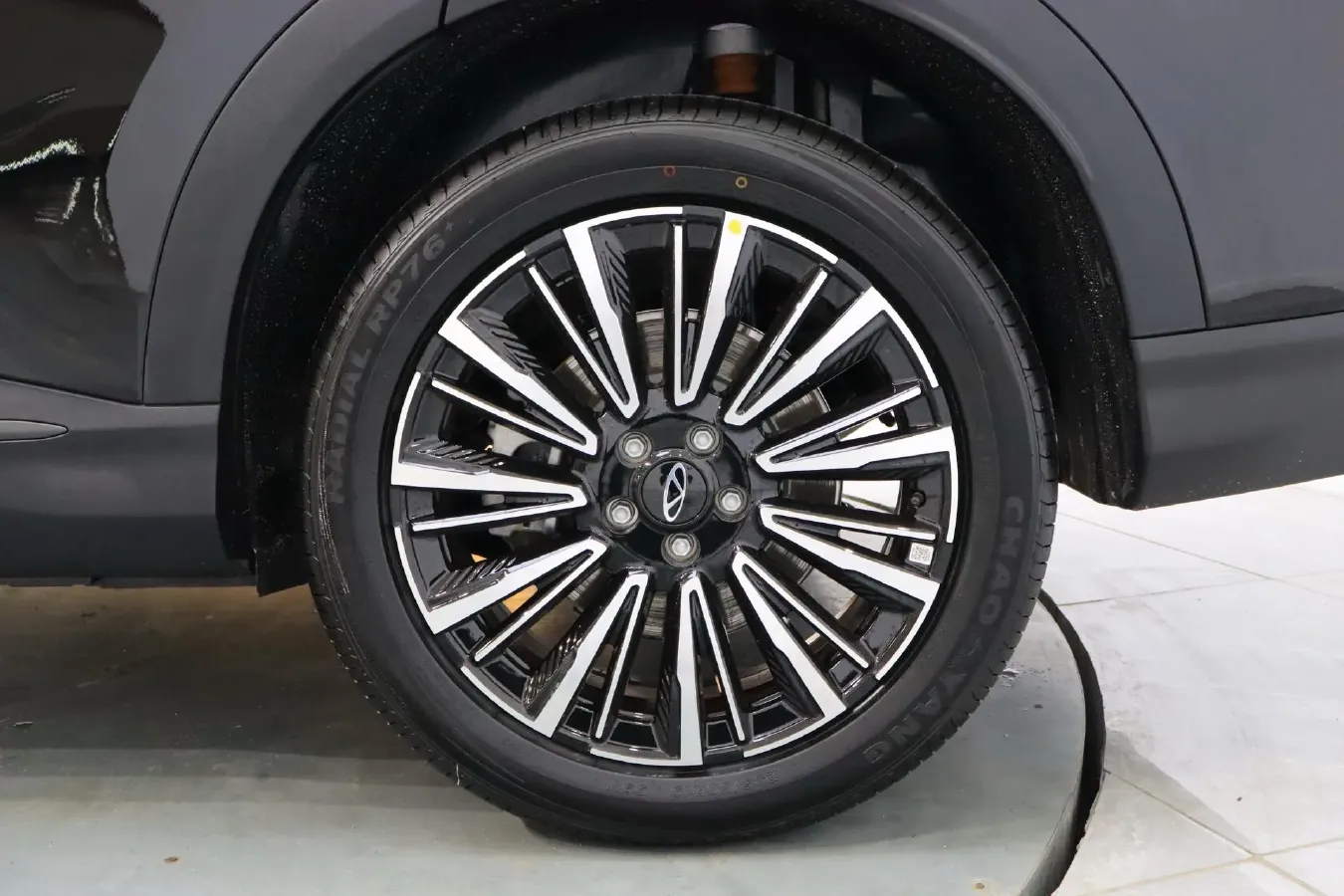 2026 Chery Tiggo 8 1.6T 200HP L4 7DCT,autocango,china used car exporter,china ev exporter,chinese used car exporter,chinese used ev exporter