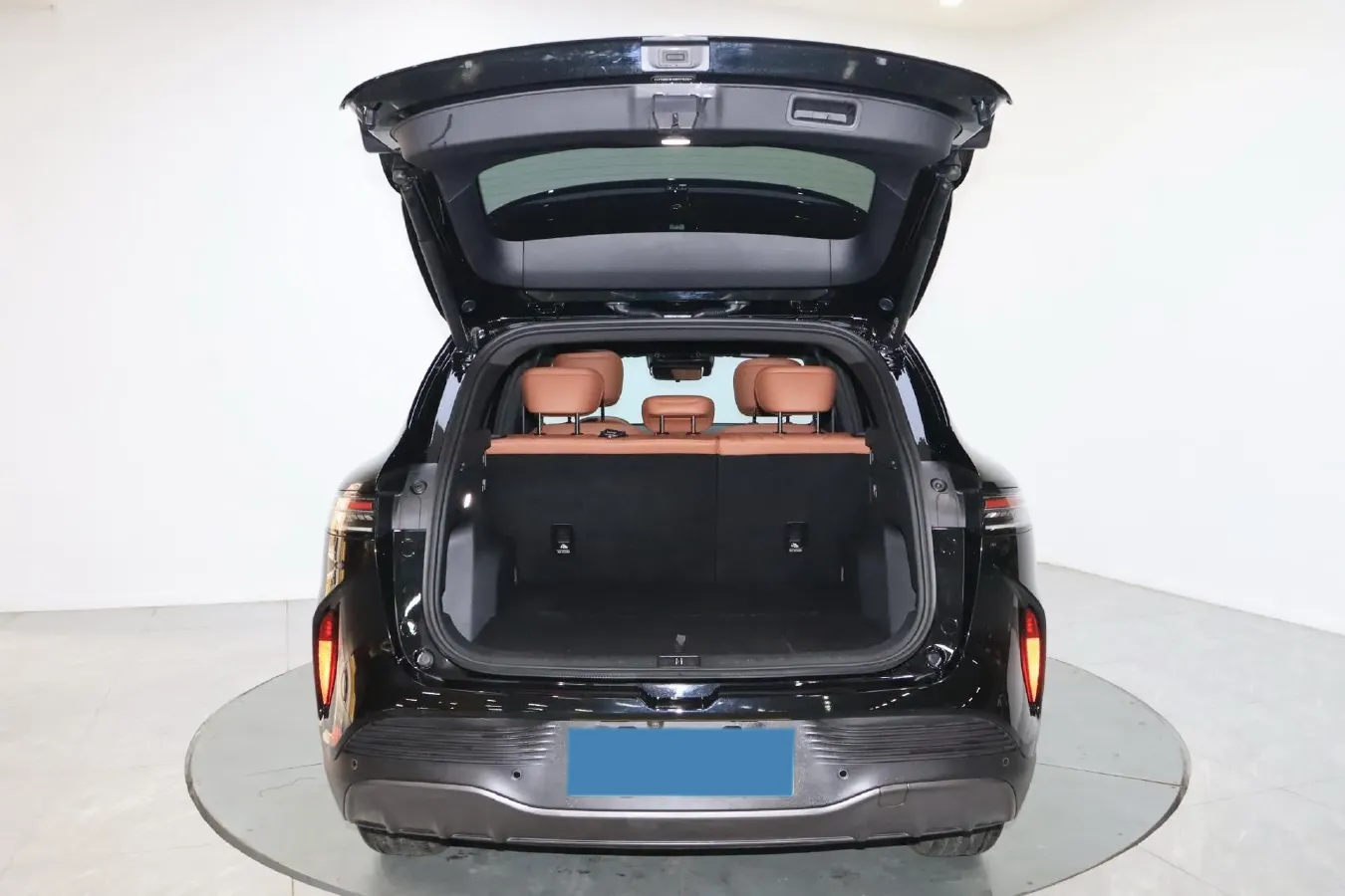 2026 Chery Tiggo 8 1.6T 200HP L4 7DCT,autocango,china used car exporter,china ev exporter,chinese used car exporter,chinese used ev exporter