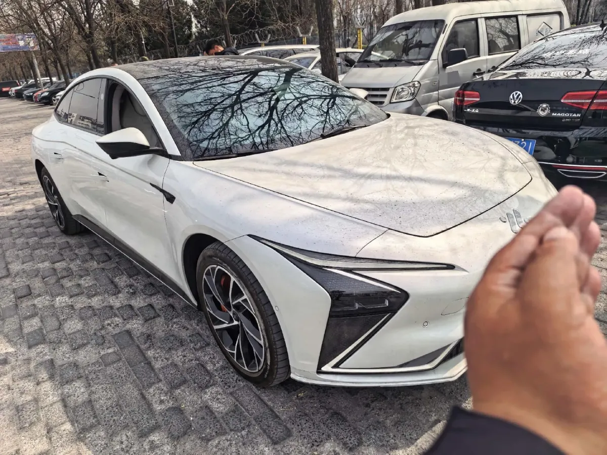 2022 IM L7 BEV 90KWH,autocango,china used car exporter,china ev exporter,chinese used car exporter,chinese used ev exporter