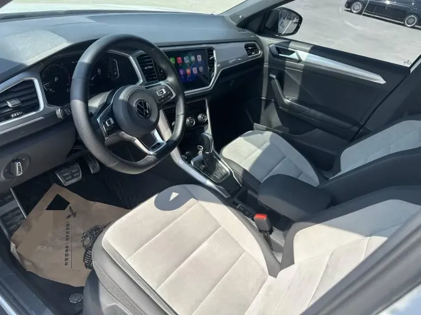 2021 Volkswagen T-Roc 1.4T 150HP L4 7DCT,autocango,china used car exporter,china ev exporter,chinese used car exporter,chinese used ev exporter