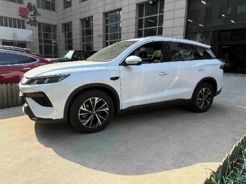 2025 BYD Song Pro 1.5L 101HP L4 E-CVT PHEV 18.3KWH,autocango,china used car exporter,china ev exporter,chinese used car exporter,chinese used ev exporter