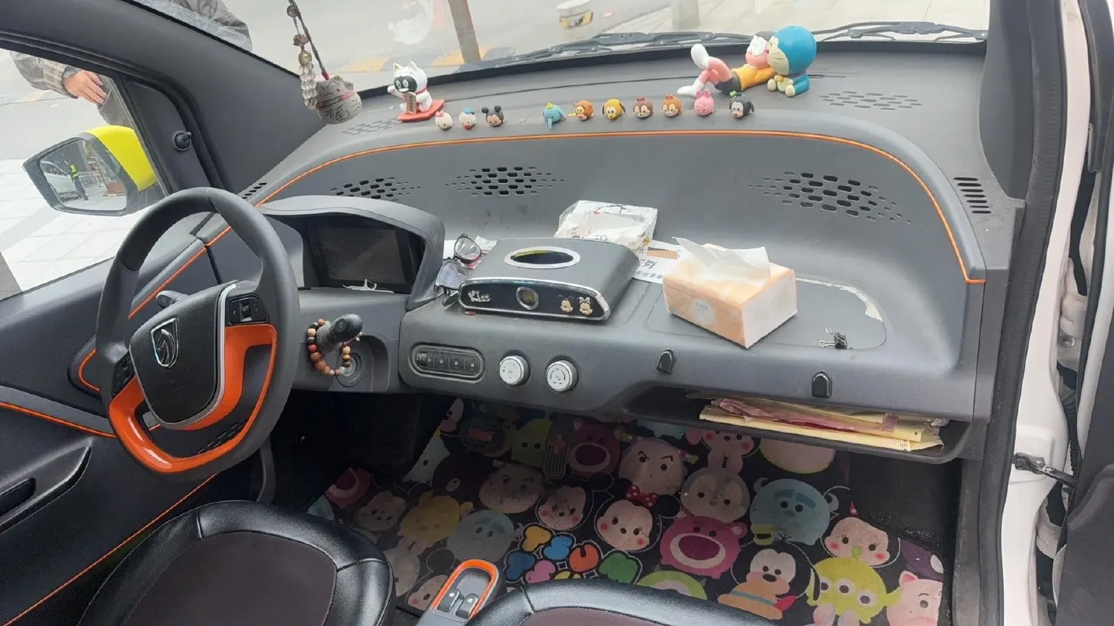 2020 BaoJun E100 BEV 28KWH,autocango,china used car exporter,china ev exporter,chinese used car exporter,chinese used ev exporter