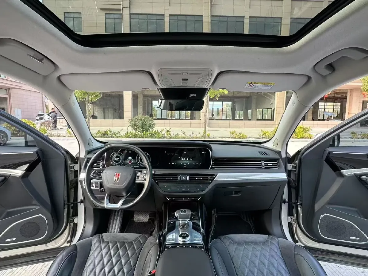 2019 HongQi HS5 2.0T 224HP L4 6AT,autocango,china used car exporter,china ev exporter,chinese used car exporter,chinese used ev exporter
