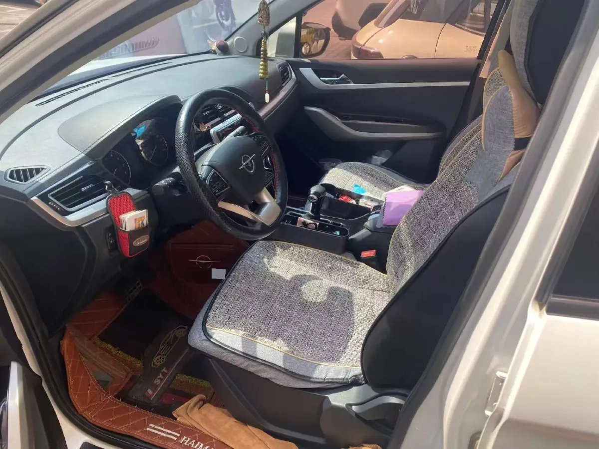 2018 HaiMa S5 Young Edition 1.6L 122HP L4 CVT,autocango,china used car exporter,china ev exporter,chinese used car exporter,chinese used ev exporter