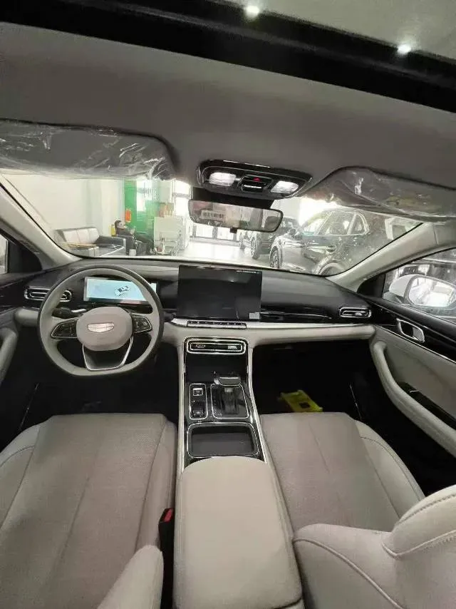 2026 Geely Emgrand 1.5L 120HP L4 CVT,autocango,china used car exporter,china ev exporter,chinese used car exporter,chinese used ev exporter