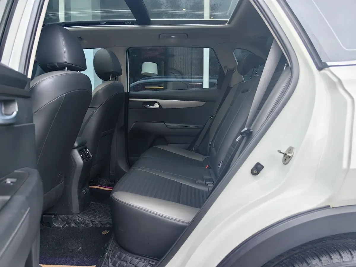 2018 Kia Sportage R 2.0L 160HP L4 6AT,autocango,china used car exporter,china ev exporter,chinese used car exporter,chinese used ev exporter