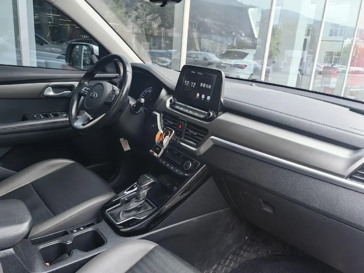 2018 Kia Sportage R 2.0L 160HP L4 6AT,autocango,china used car exporter,china ev exporter,chinese used car exporter,chinese used ev exporter