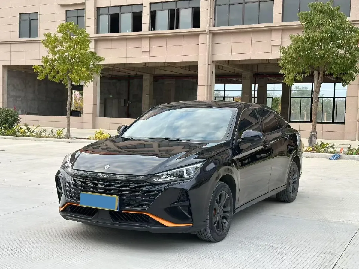 2023 DongFeng Aeolus YiXuan 1.5L 125HP L4 6DCT,autocango,china used car exporter,china ev exporter,chinese used car exporter,chinese used ev exporter