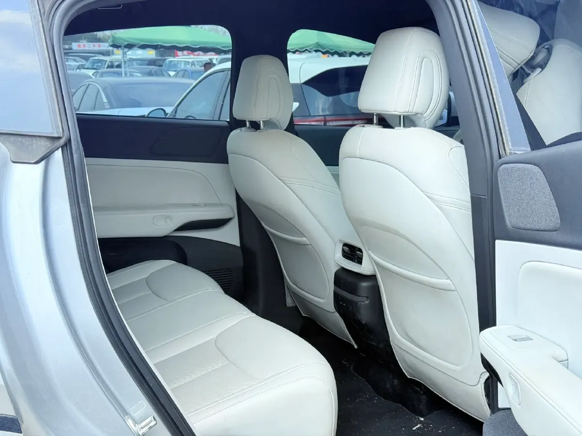 2023 Xpeng G6 BEV 87.5KWH,autocango,china used car exporter,china ev exporter,chinese used car exporter,chinese used ev exporter