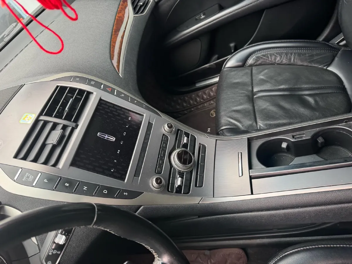 2020 Lincoln MKZ 2.0T 196HP L4 6AT,autocango,china used car exporter,china ev exporter,chinese used car exporter,chinese used ev exporter