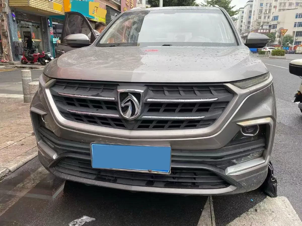 2018 BAIC Hyosow S7 1.5T 150HP L4 6MT,autocango,china used car exporter,china ev exporter,chinese used car exporter,chinese used ev exporter