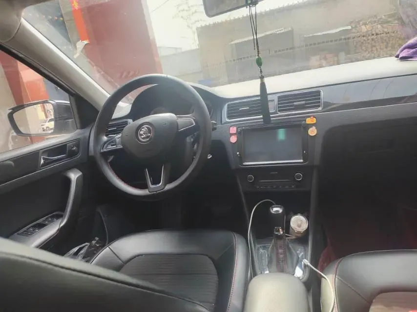 2018 Skoda Rapid Spaceback 1.6L 110HP L4 6AT,autocango,china used car exporter,china ev exporter,chinese used car exporter,chinese used ev exporter