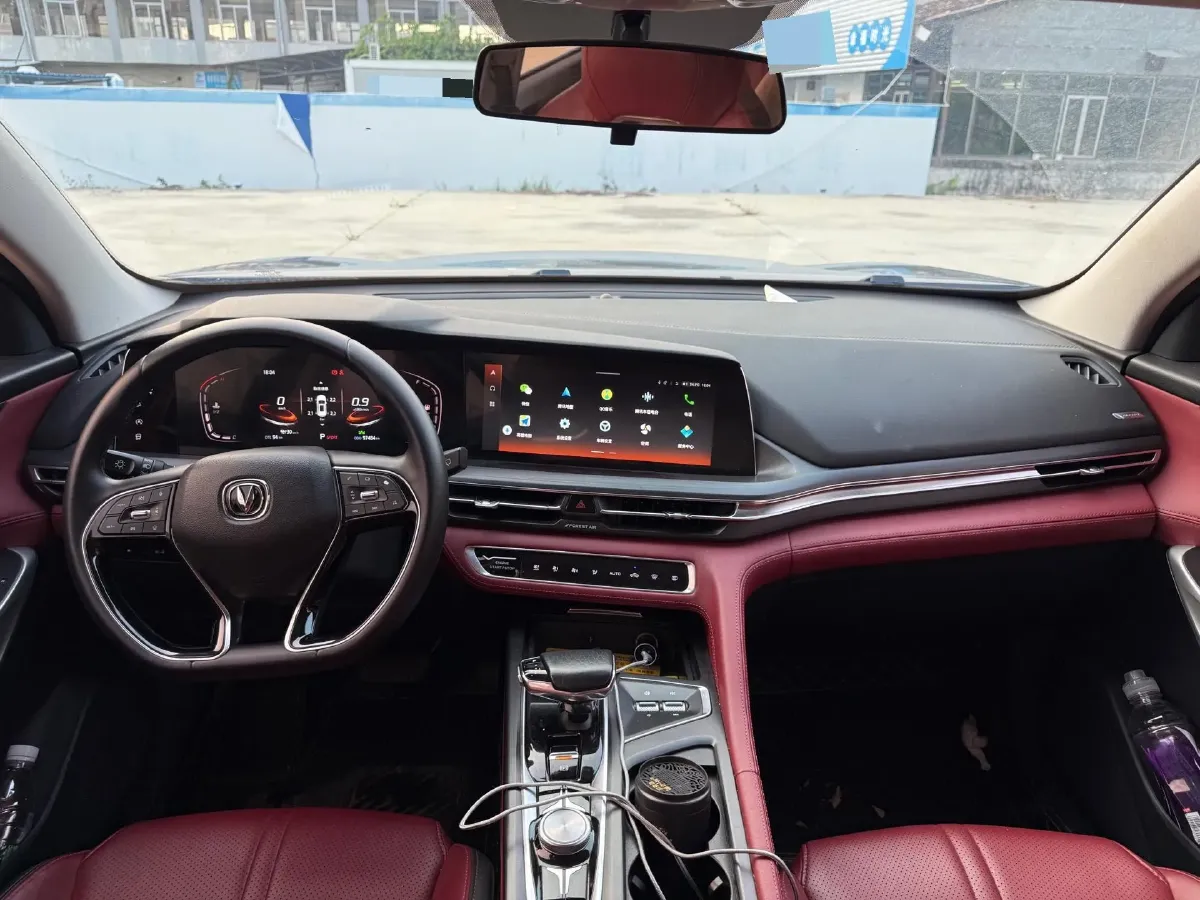 2021 ChangAn CS75 Plus 2.0T 233HP L4 8AT,autocango,china used car exporter,china ev exporter,chinese used car exporter,chinese used ev exporter