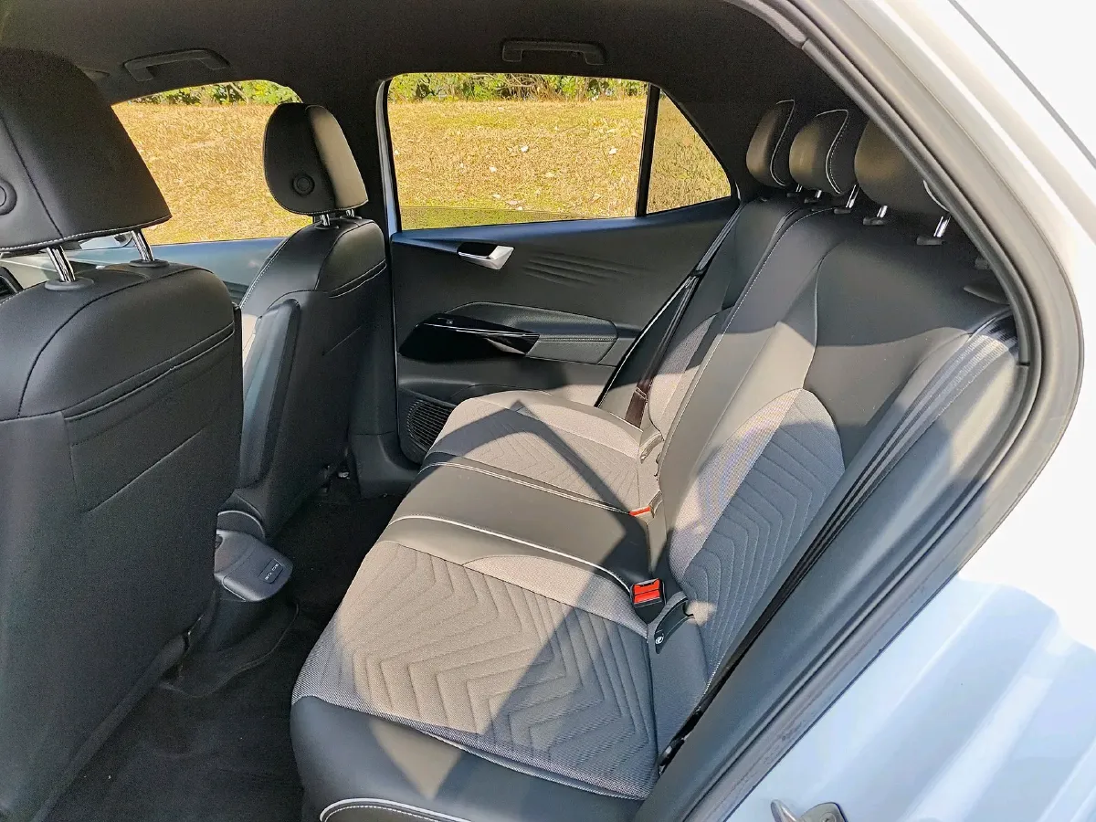 2023 Volkswagen ID.3 BEV 52.8KWH,autocango,china used car exporter,china ev exporter,chinese used car exporter,chinese used ev exporter