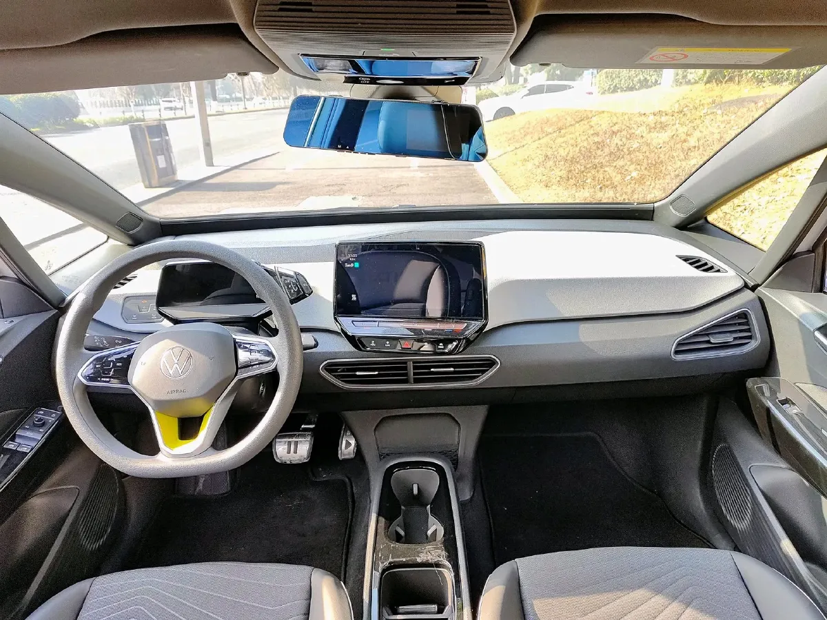 2023 Volkswagen ID.3 BEV 52.8KWH,autocango,china used car exporter,china ev exporter,chinese used car exporter,chinese used ev exporter