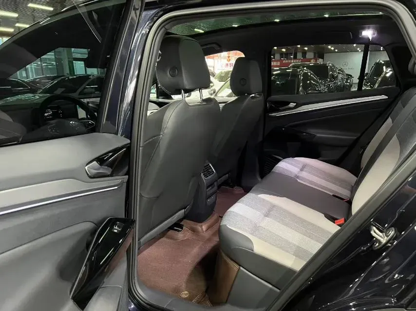 2025 Skoda Superb 2.0T 186HP L4 7DCT,autocango,china used car exporter,china ev exporter,chinese used car exporter,chinese used ev exporter