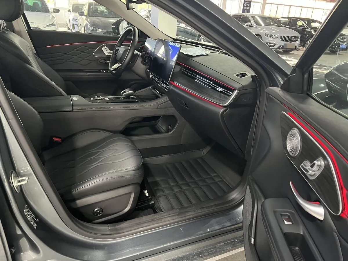 2025 Chery Arrizo 8 Pro 1.6T 197HP L4 7DCT,autocango,china used car exporter,china ev exporter,chinese used car exporter,chinese used ev exporter