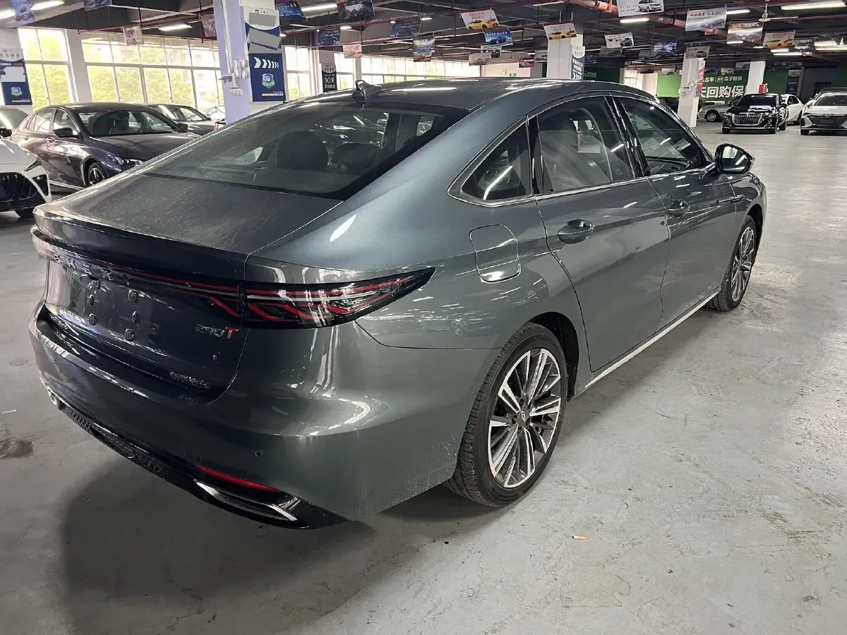 2025 Chery Arrizo 8 Pro 1.6T 197HP L4 7DCT,autocango,china used car exporter,china ev exporter,chinese used car exporter,chinese used ev exporter