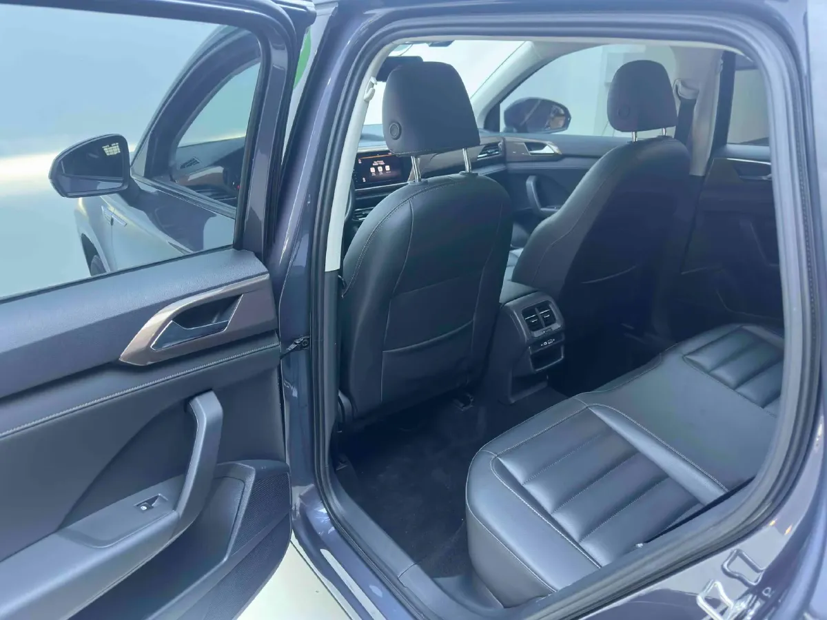 2021 Volkswagen Tharu 1.4T 150HP L4 7DCT,autocango,china used car exporter,china ev exporter,chinese used car exporter,chinese used ev exporter