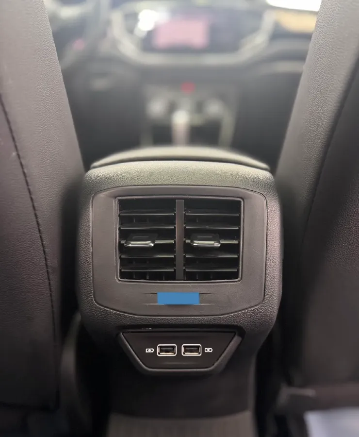 2022 Volkswagen T-Roc 1.4T 150HP L4 7DCT,autocango,china used car exporter,china ev exporter,chinese used car exporter,chinese used ev exporter