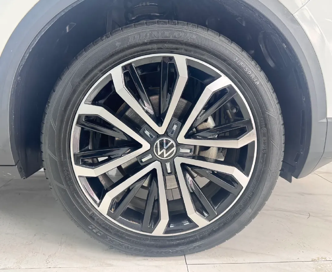 2022 Volkswagen T-Roc 1.4T 150HP L4 7DCT,autocango,china used car exporter,china ev exporter,chinese used car exporter,chinese used ev exporter