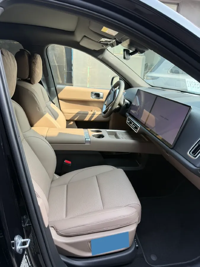 2025 Li L6 Range Extended 154HP L4 REEV,autocango,china used car exporter,china ev exporter,chinese used car exporter,chinese used ev exporter