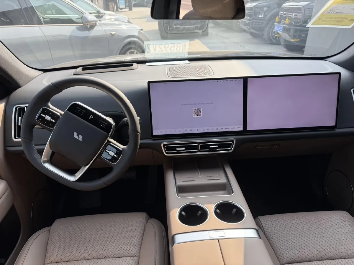 2025 Li L6 Range Extended 154HP L4 REEV,autocango,china used car exporter,china ev exporter,chinese used car exporter,chinese used ev exporter