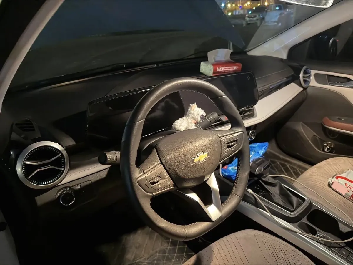 2023 Chevrolet Monza 1.5L 113HP L4 6DCT,autocango,china used car exporter,china ev exporter,chinese used car exporter,chinese used ev exporter