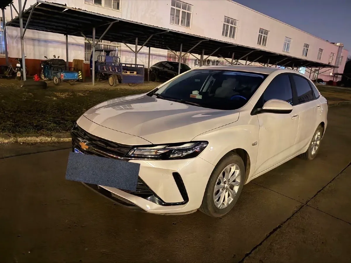 2023 Chevrolet Monza 1.5L 113HP L4 6DCT,autocango,china used car exporter,china ev exporter,chinese used car exporter,chinese used ev exporter
