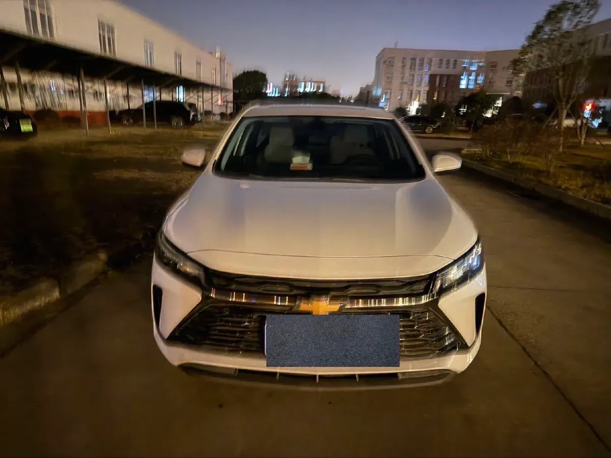 2023 Chevrolet Monza 1.5L 113HP L4 6DCT,autocango,china used car exporter,china ev exporter,chinese used car exporter,chinese used ev exporter