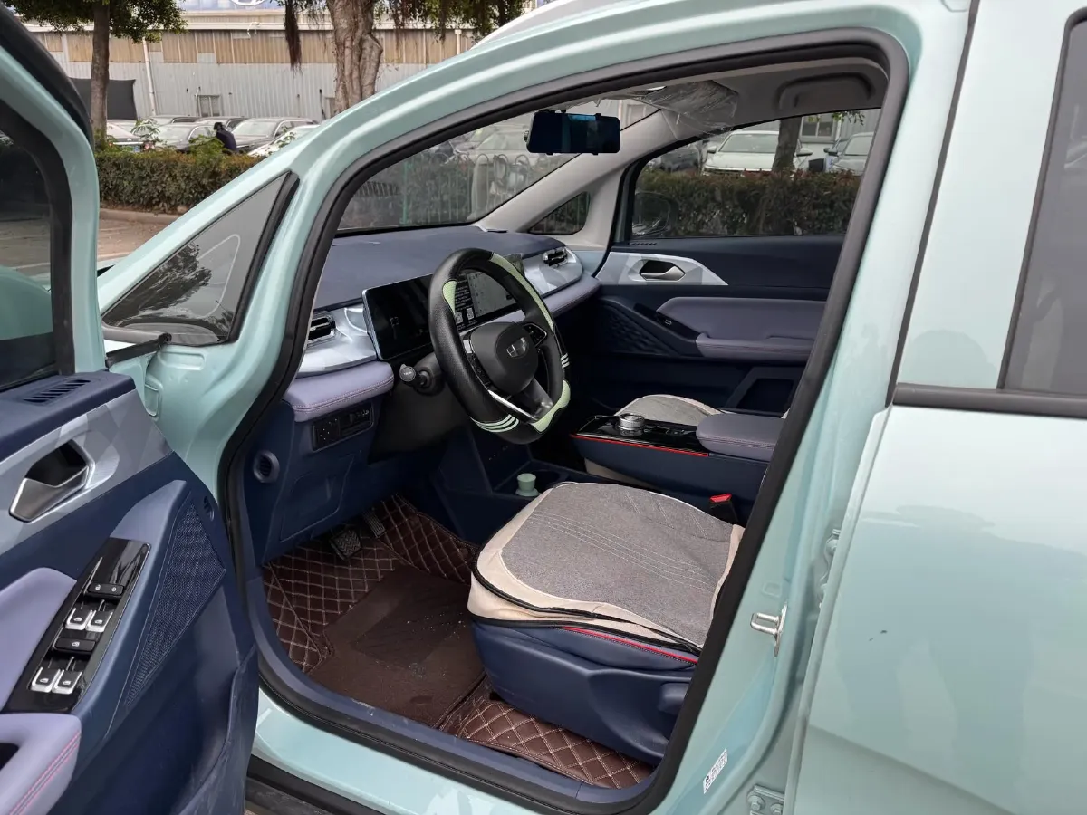 2022 Geometry E BEV 33.5KWH,autocango,china used car exporter,china ev exporter,chinese used car exporter,chinese used ev exporter