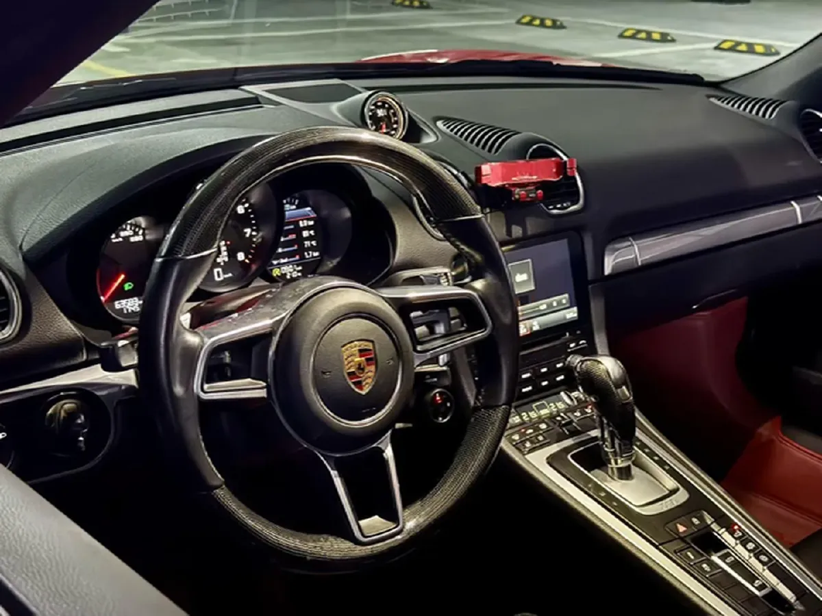 2020 Porsche 718 2.0T 250HP H4 7DCT,autocango,china used car exporter,china ev exporter,chinese used car exporter,chinese used ev exporter