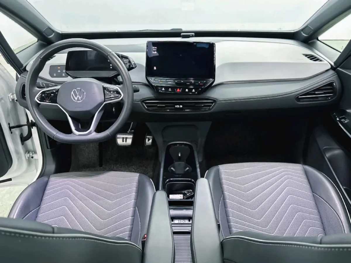 2023 Volkswagen ID.3 BEV 52.8KWH,autocango,china used car exporter,china ev exporter,chinese used car exporter,chinese used ev exporter